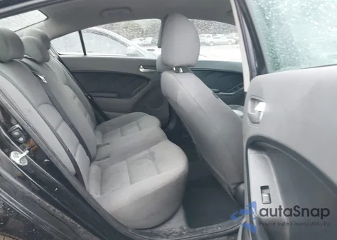 2017 Kia Forte Lx из США, поврежденный, VIN 3KPFK4A79HE029183